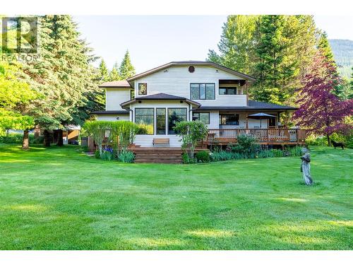 6158 Redfish Road, Nelson, BC 