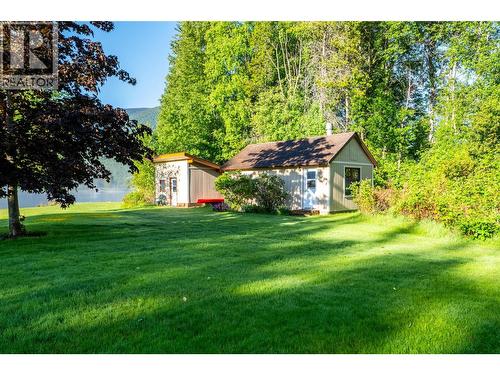 6158 Redfish Road, Nelson, BC 