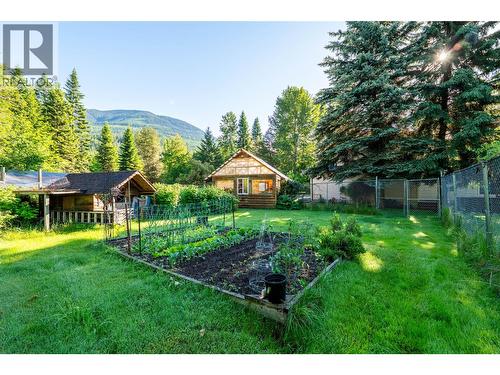 6158 Redfish Road, Nelson, BC 