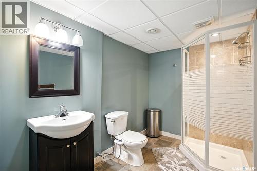 227 Galloway Road, Saskatoon, SK - Indoor Photo Showing Bathroom