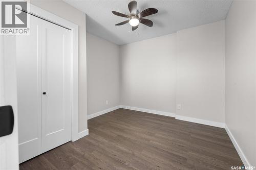 5064 10Th Avenue, Regina, SK - Indoor Photo Showing Other Room