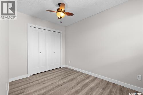 5064 10Th Avenue, Regina, SK - Indoor Photo Showing Other Room