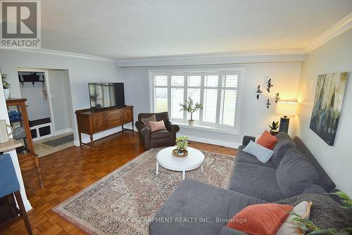 3178 Heathfield Drive, Burlington, ON - Indoor Photo Showing Living Room