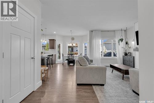 1235 Pringle Way, Saskatoon, SK 