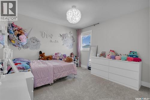 1235 Pringle Way, Saskatoon, SK 