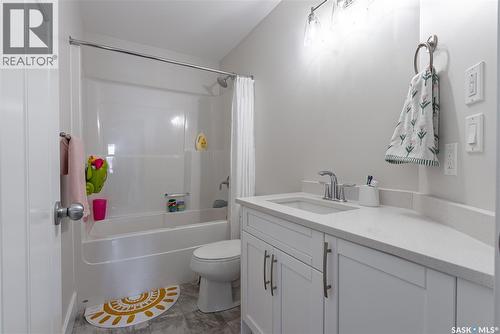 1235 Pringle Way, Saskatoon, SK 