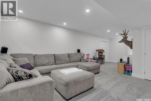 1235 Pringle Way, Saskatoon, SK 