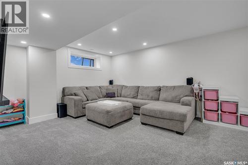 1235 Pringle Way, Saskatoon, SK 