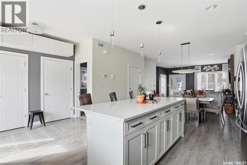 118 3Rd Street E, Saskatoon, SK - Indoor Photo Showing Kitchen With Upgraded Kitchen