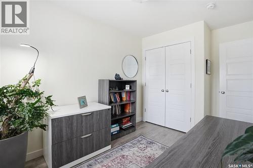 118 3Rd Street E, Saskatoon, SK - Indoor