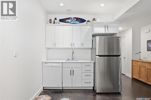 118 3Rd Street E, Saskatoon, SK - Indoor Photo Showing Kitchen