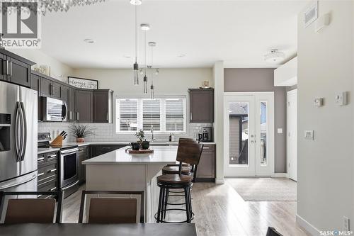 118 3Rd Street E, Saskatoon, SK - Indoor Photo Showing Kitchen With Upgraded Kitchen