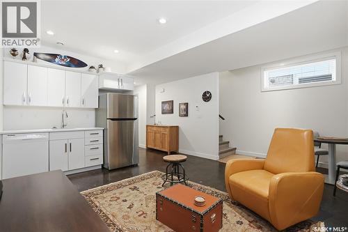 118 3Rd Street E, Saskatoon, SK - Indoor