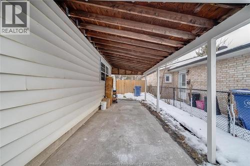 3567 King Street, Windsor, ON - Outdoor With Exterior