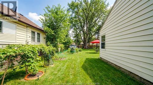 3567 King Street, Windsor, ON - Outdoor With Exterior