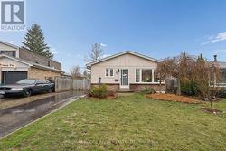 43 ORMOND DRIVE  Oshawa (Samac), ON L1G 7E3