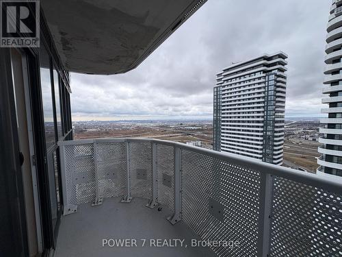 4112 - 8 Interchange Way, Vaughan, ON - Outdoor With Balcony