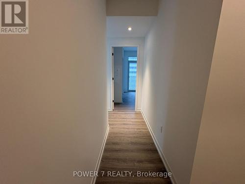 4112 - 8 Interchange Way, Vaughan, ON - Indoor Photo Showing Other Room