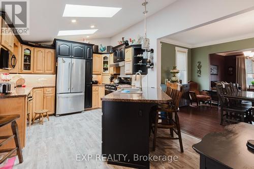 232 Oxford Street, Goderich, ON - Indoor