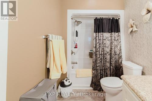 232 Oxford Street, Goderich, ON - Indoor Photo Showing Bathroom