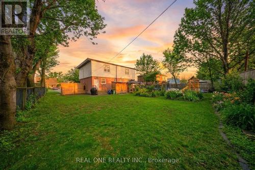 24 Sumach Street, Hamilton, ON - Outdoor