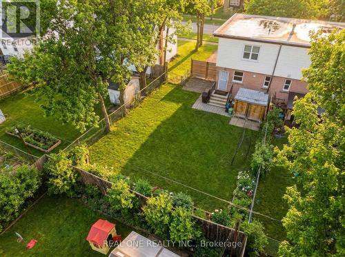 24 Sumach Street, Hamilton, ON - Outdoor