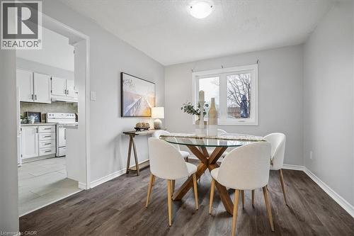 2208 Melissa Crescent, Burlington, ON - Indoor Photo Showing Dining Room