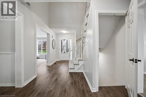 2208 Melissa Crescent, Burlington, ON - Indoor Photo Showing Other Room