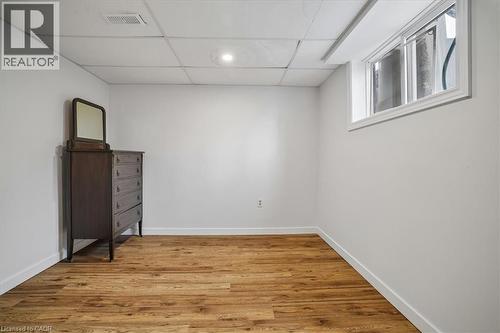 2208 Melissa Crescent, Burlington, ON - Indoor Photo Showing Other Room