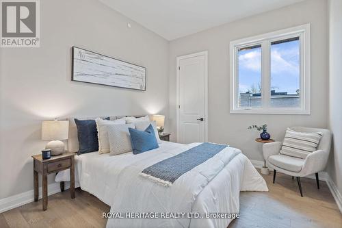7 Inverlynn Way, Whitby, ON - Indoor Photo Showing Bedroom