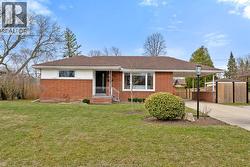 735 Lounsborough  Windsor, ON N9G 1G1