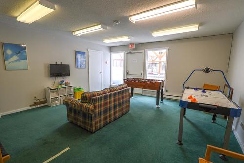 122/124-1051 Gerry Sorensen Way, Kimberley, BC - Indoor Photo Showing Other Room
