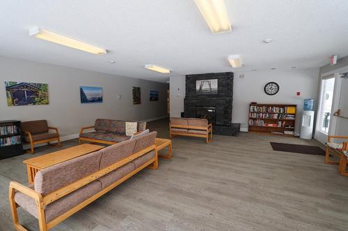 122/124-1051 Gerry Sorensen Way, Kimberley, BC - Indoor