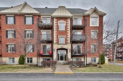 3-3000 Rue Charles-Lacoste  Longueuil (Saint-Hubert), QC J3Y 0J2