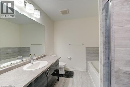 2 Copeman Avenue, Brantford, ON - Indoor Photo Showing Bathroom