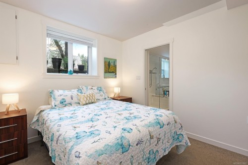 325 Harmston Ave, Courtenay, BC 