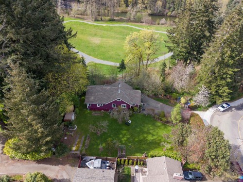 325 Harmston Ave, Courtenay, BC 