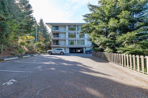 #204-1715 Pritchard St, Cowichan Bay, BC 