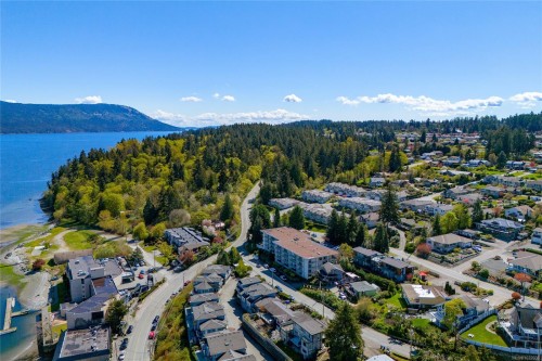 #204-1715 Pritchard St, Cowichan Bay, BC 