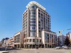 304-760 Johnson St Victoria, BC V8W 0A4