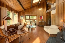 6587 West Saanich Rd Central Saanich, BC V8M 1W8