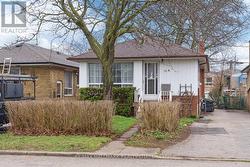 31A LAUREL AVENUE Toronto, ON M1K 3J3