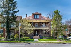 3RD - 459 ABERDEEN AVENUE Hamilton, ON L8P 2S4