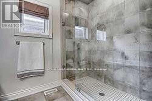 47 Edison Place, Vaughan, ON - Indoor Photo Showing Bathroom