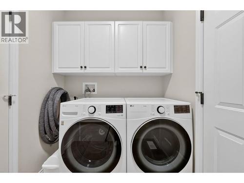 3925 Gallaghers Circle, Kelowna, BC - Indoor Photo Showing Laundry Room