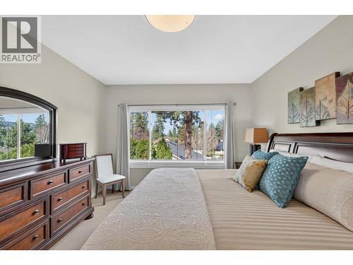 3925 Gallaghers Circle, Kelowna, BC - Indoor Photo Showing Bedroom