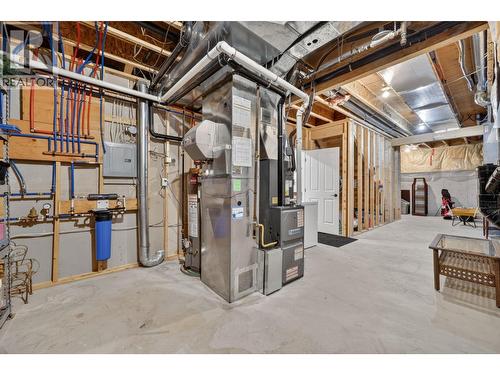 3925 Gallaghers Circle, Kelowna, BC - Indoor Photo Showing Basement