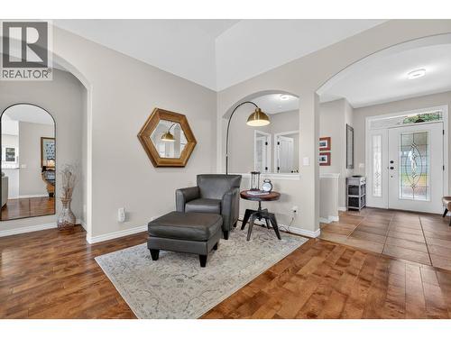3925 Gallaghers Circle, Kelowna, BC - Indoor