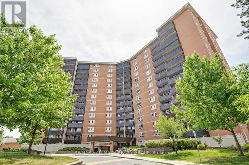 210 - 2000 JASMINE CRESCENT  Ottawa, ON K1J 8K4