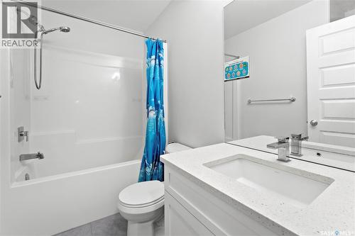 304 Pepper Place, Saskatoon, SK - Indoor Photo Showing Bathroom